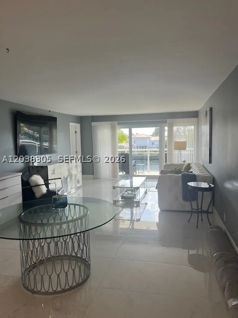1160 Hillsboro Mile Hillsboro Beach FL 33062