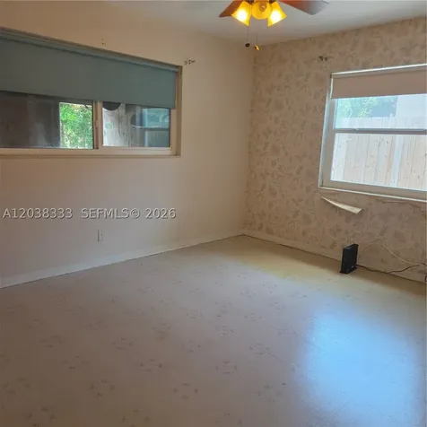 1732 N 15th Avenue N Lake Worth FL 33460