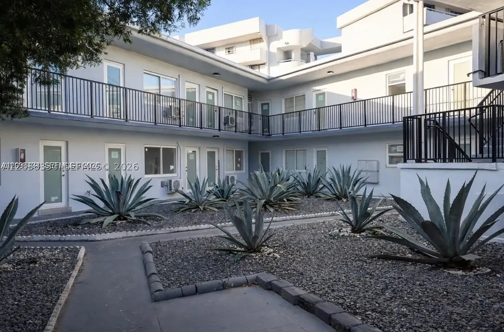 7271 Gary Avenue Miami Beach FL 33141
