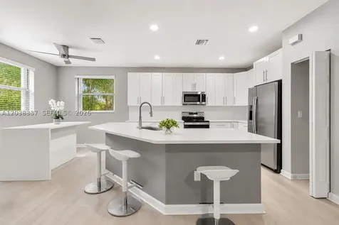 11765 SW 154th Place Miami FL 33196