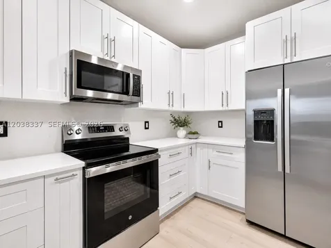 11765 SW 154th Place Miami FL 33196