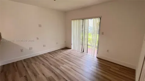 22721 SW 88th Place Cutler Bay FL 33190