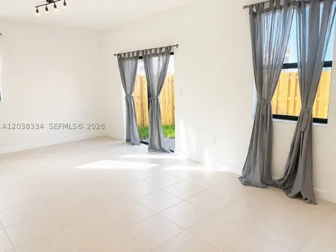 11935 SW 246th Terrace Miami FL 33032