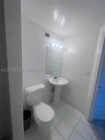 801 Brickell Bay Drive Miami FL 33131