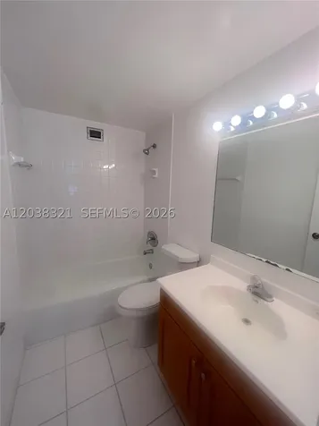 801 Brickell Bay Drive Miami FL 33131