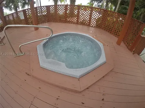 801 Brickell Bay Drive Miami FL 33131