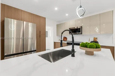 831 NE 128th Street North Miami FL 33161