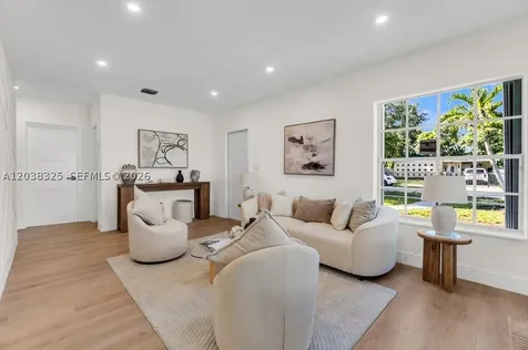 831 NE 128th Street North Miami FL 33161