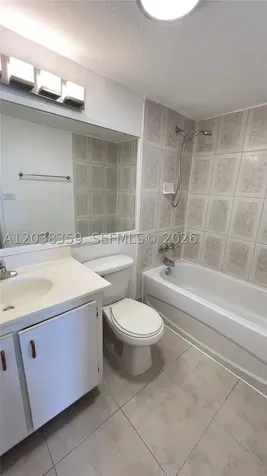 4550 NW 9th Street Miami FL 33126