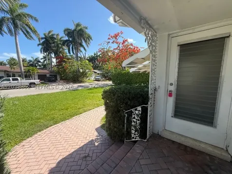 1235 Jefferson Street Hollywood FL 33019