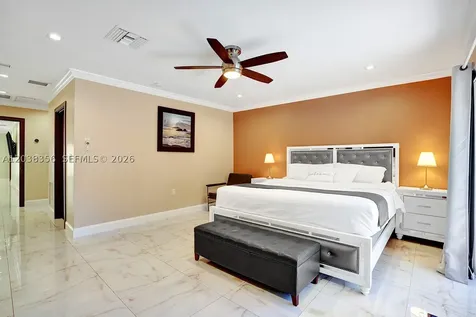 1318 Washington Street Hollywood FL 33019