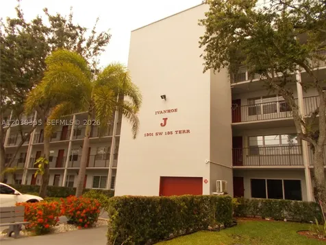 1301 SW 135th Terrace Pembroke Pines FL 33027
