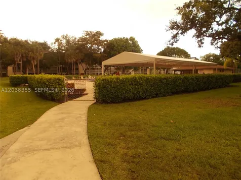 1301 SW 135th Terrace Pembroke Pines FL 33027