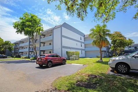 8331 Sands Point Boulevard Tamarac FL 33321