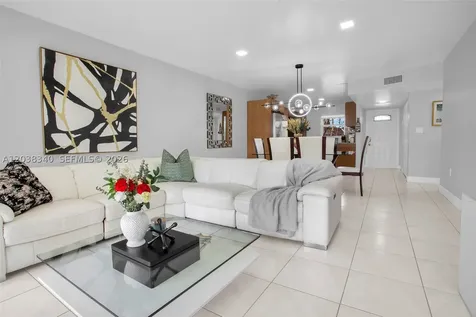 8331 Sands Point Boulevard Tamarac FL 33321