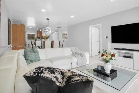 8331 Sands Point Boulevard Tamarac FL 33321