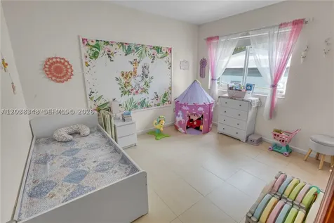311 NW 95th Street Miami FL 33150