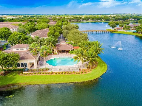 2548 Centergate Drive Miramar FL 33025