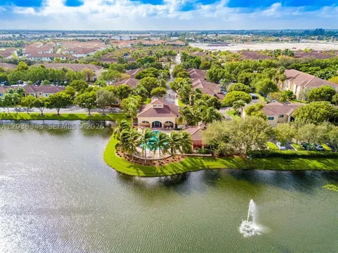 2548 Centergate Drive Miramar FL 33025