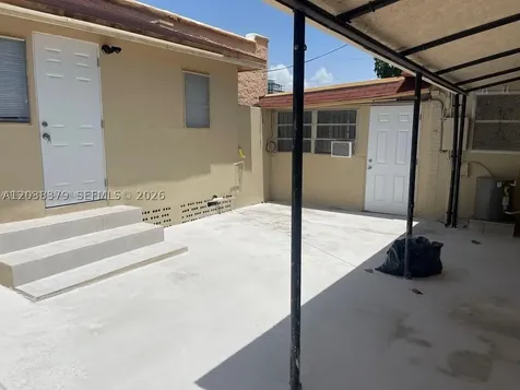 219 SW 21st Avenue Miami FL 33135