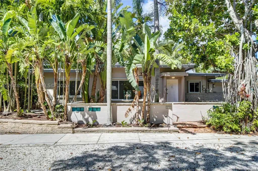616 SW 11th Court Fort Lauderdale FL 33315