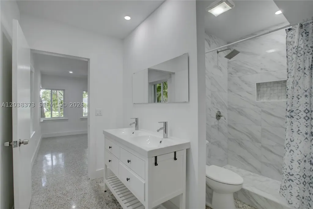 616 SW 11th Court Fort Lauderdale FL 33315