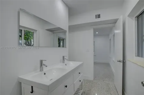 616 SW 11th Court Fort Lauderdale FL 33315