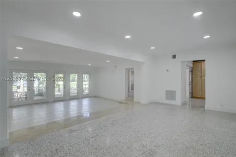 616 SW 11th Court Fort Lauderdale FL 33315