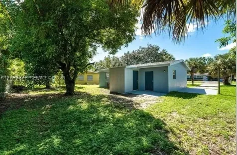 1040 NW 23rd Terrace Fort Lauderdale FL 33311