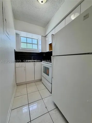 4340 NW 11th Street Miami FL 33126