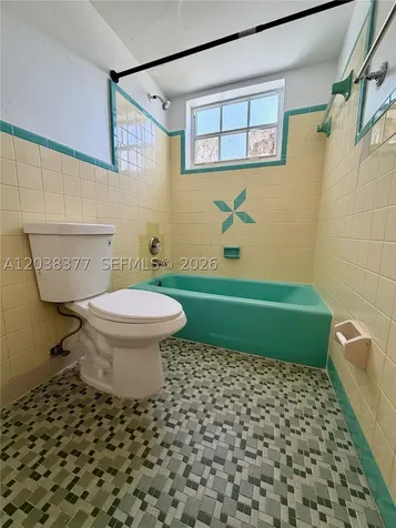 4340 NW 11th Street Miami FL 33126