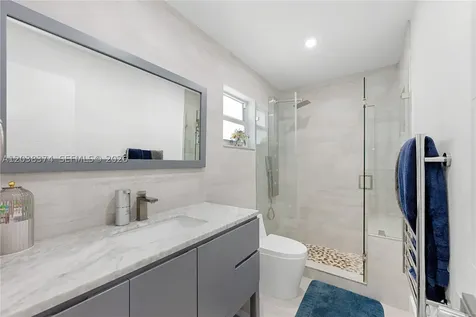 9724 SW 4th Terrace Miami FL 33174