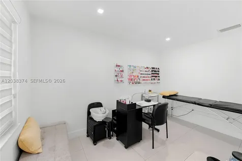 9724 SW 4th Terrace Miami FL 33174