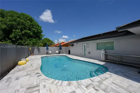 9724 SW 4th Terrace Miami FL 33174