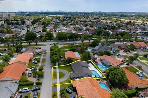 9724 SW 4th Terrace Miami FL 33174