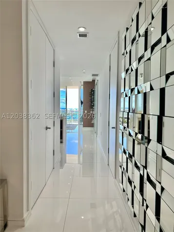 1100 Biscayne Boulevard Miami FL 33132