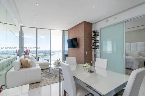 1100 Biscayne Boulevard Miami FL 33132