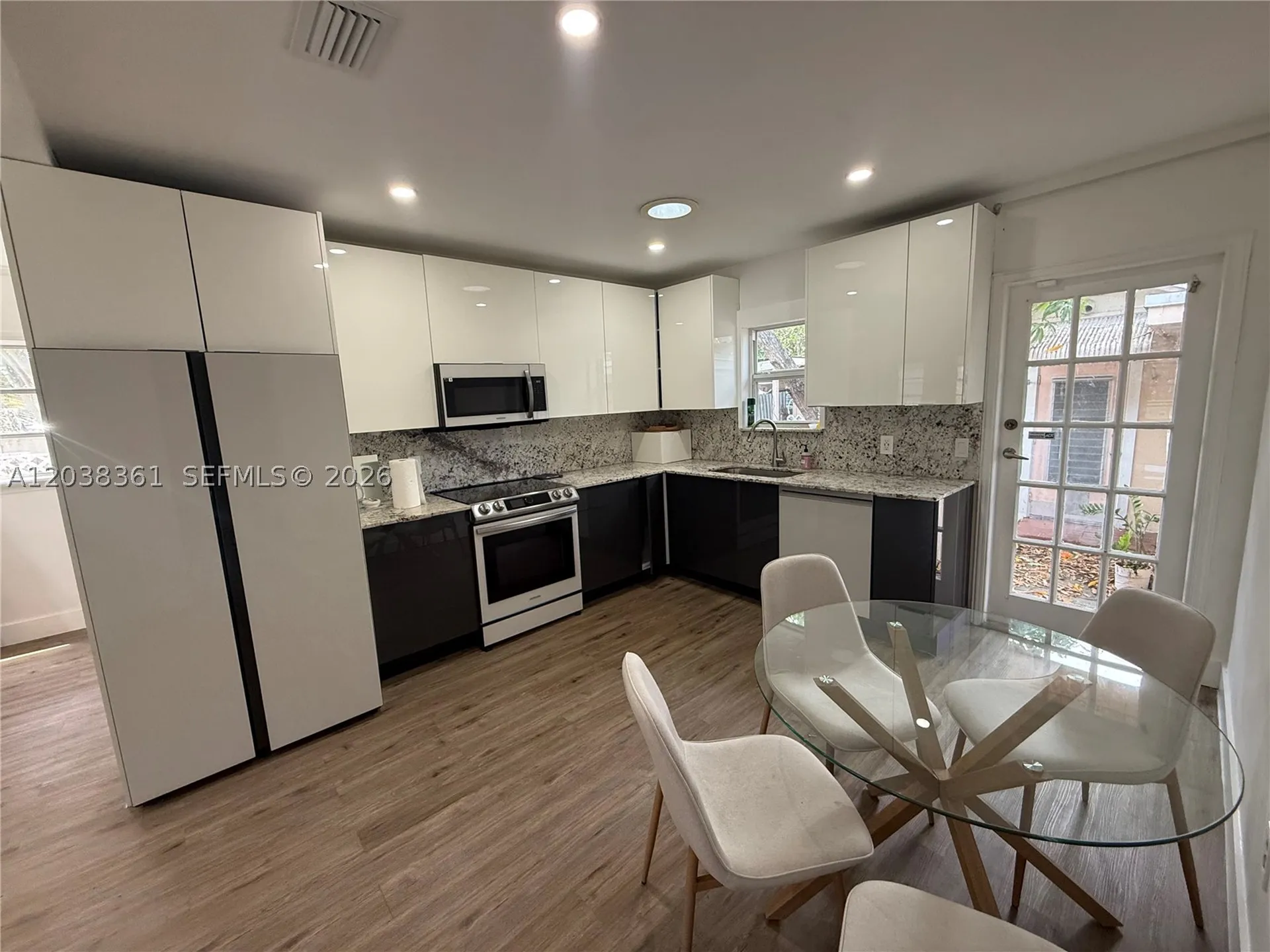 1719 Hayes Street Hollywood FL 33020