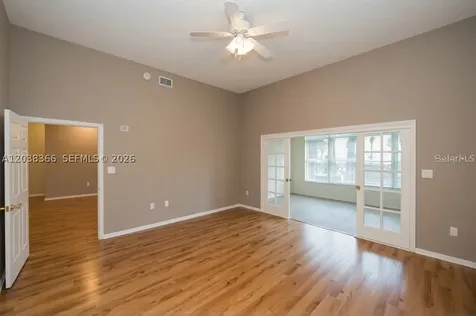 1301 Tamiami Sarasota FL 34236
