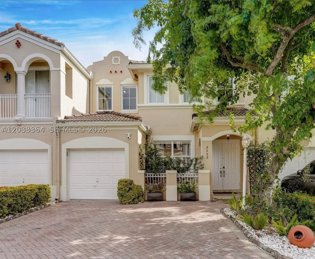 3123 NW 101st Place Doral FL 33172