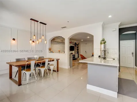 3123 NW 101st Place Doral FL 33172