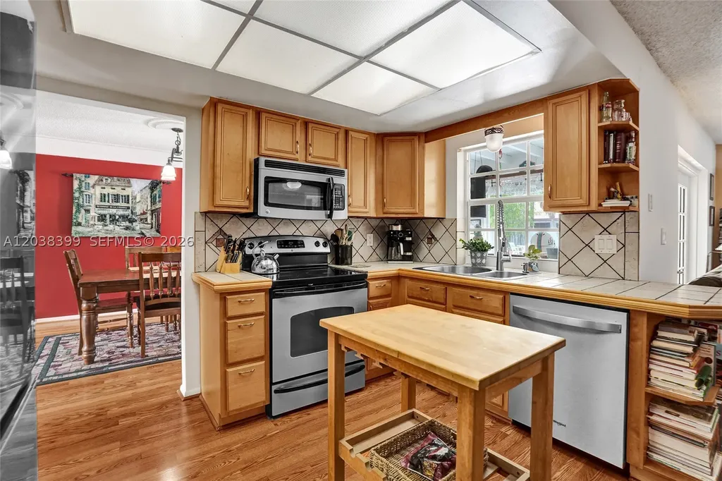 8529 NW 20th Court Coral Springs FL 33071