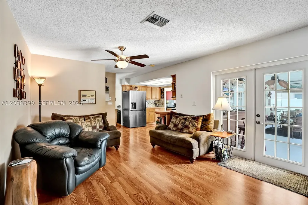 8529 NW 20th Court Coral Springs FL 33071