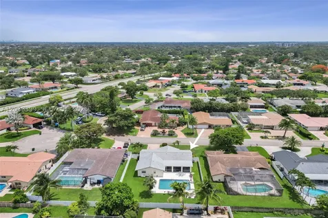 8529 NW 20th Court Coral Springs FL 33071