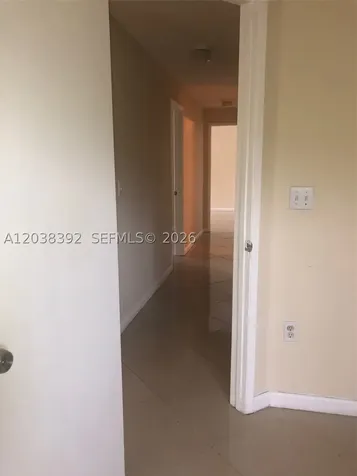 6992 SW 39th Street Davie FL 33314