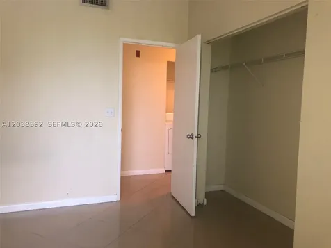 6992 SW 39th Street Davie FL 33314
