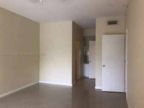 6992 SW 39th Street Davie FL 33314