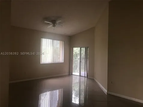 6992 SW 39th Street Davie FL 33314