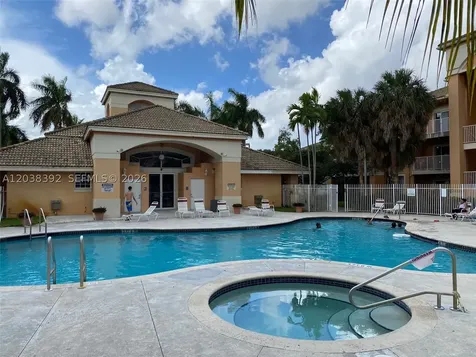 6992 SW 39th Street Davie FL 33314