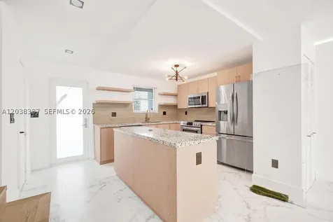 2129 NE 123rd Street North Miami FL 33181